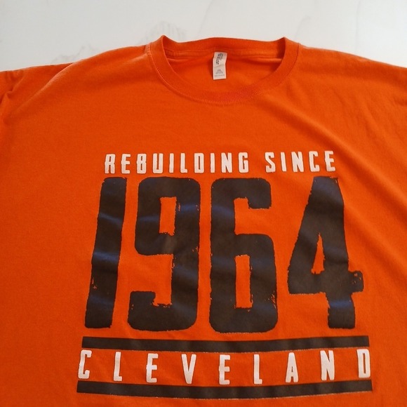 Cleveland Browns T-shirt Rebuilding Since 1964 4XL Jerzees Orange NFL Football - Picture 3 of 7